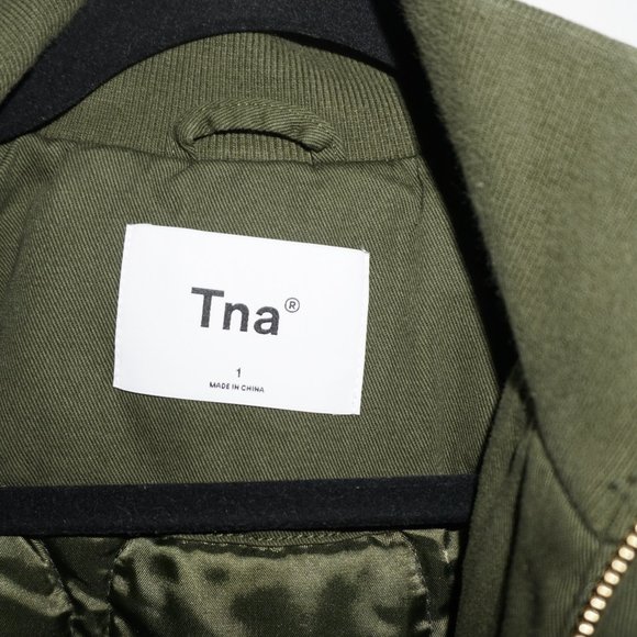 Aritzia TNA Christie Jacket - Picture 4 of 14